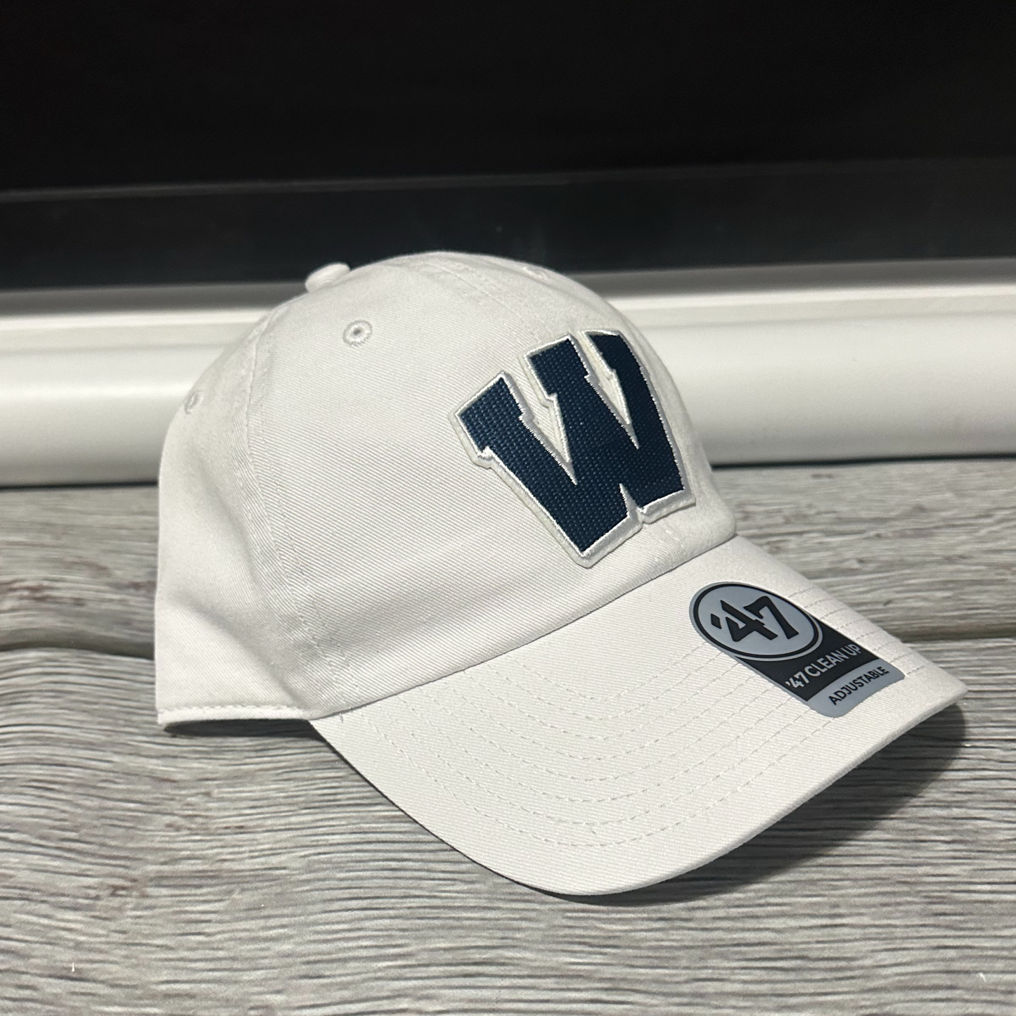 W Trucker Hat '47 Navy or White