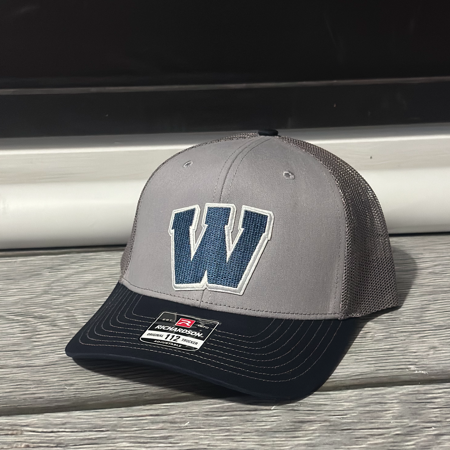 W Trucker Hat r112 Navy/Gray/Dk Gray