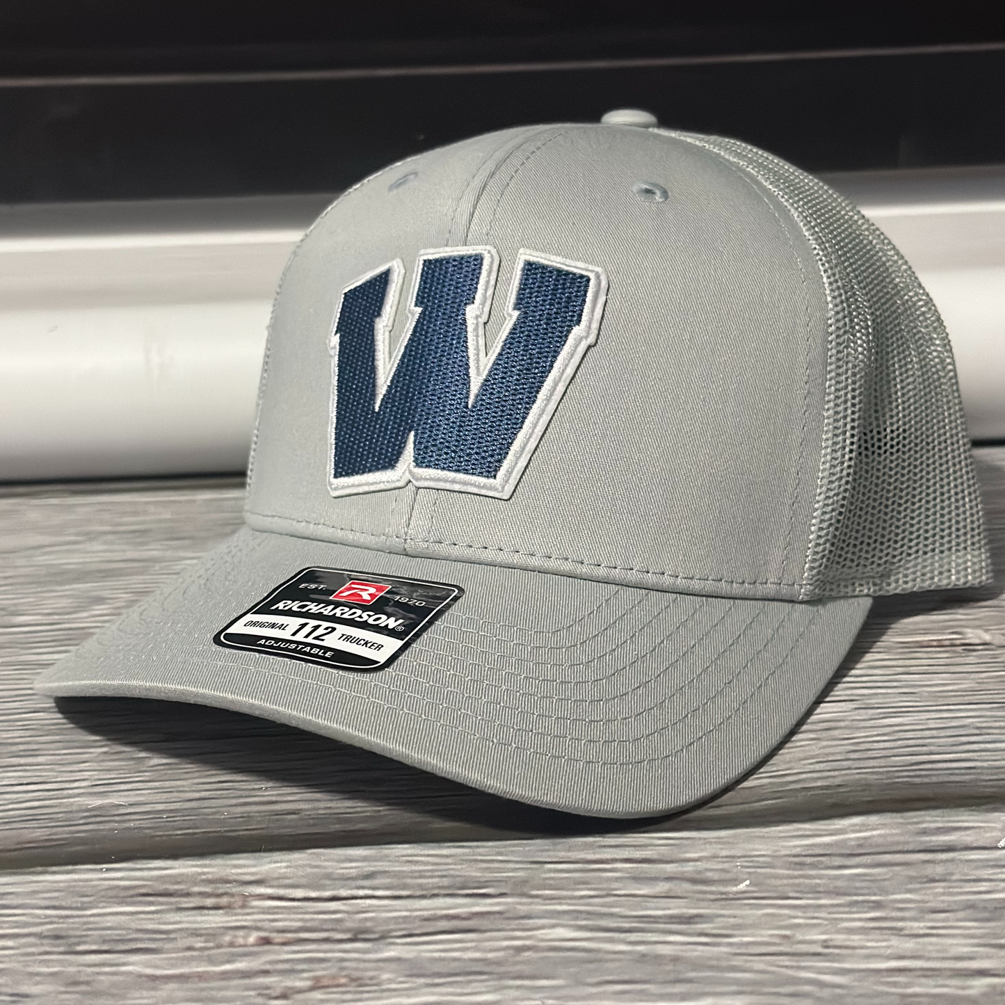 W Trucker Hat r112 Gray