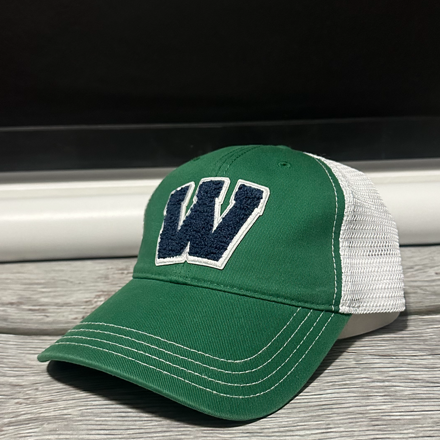 W Trucker Hat R111 Green/White